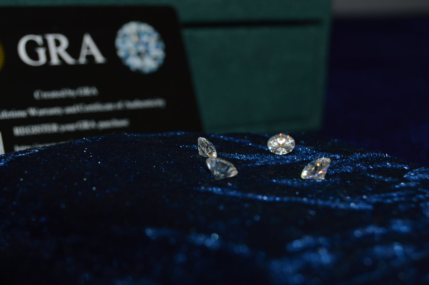 Iced out Signet Ring - VVS1 Moissanite x 925 Sterling Silver (18K Gold Plating), Diamonds,Moissanite,ring, Moissanite Jewelry